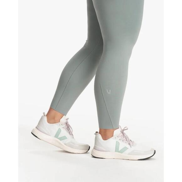 VUORI Evolve 7/8 Length Leggings Fern Blue Women’s XL VW497 $118 Retail - Picture 6 of 9